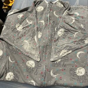 Gray Moon and Stars Zipadeezip Large